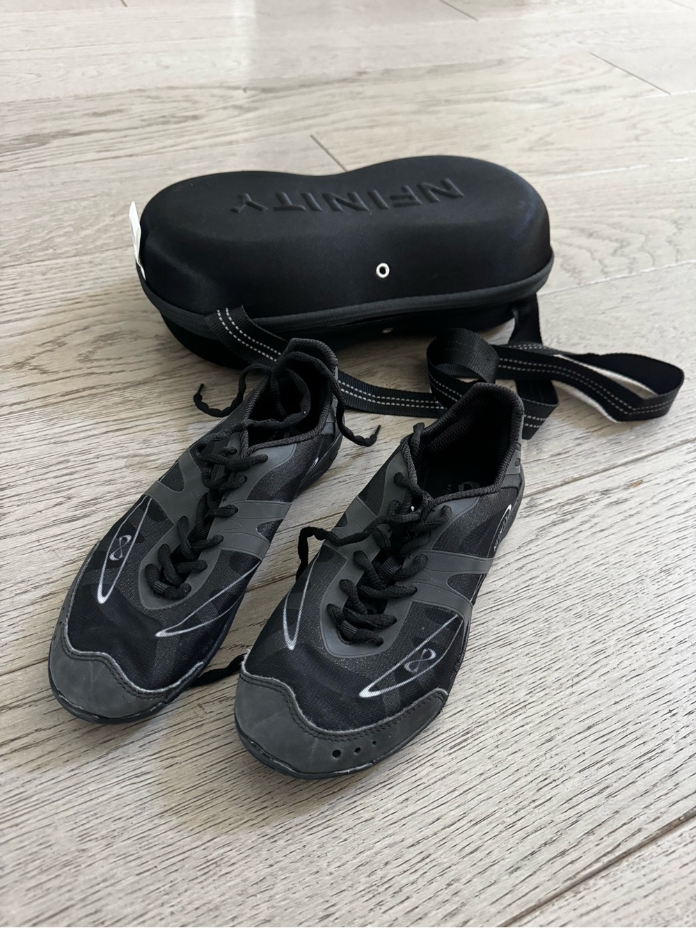 NFINITY Black Vengeance Cheer Shoes with Carry Case—like new!